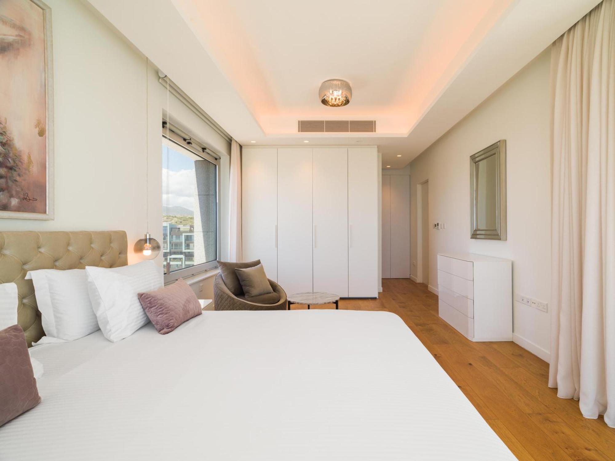 The Tower At St Raphael Resort Limassol Room photo